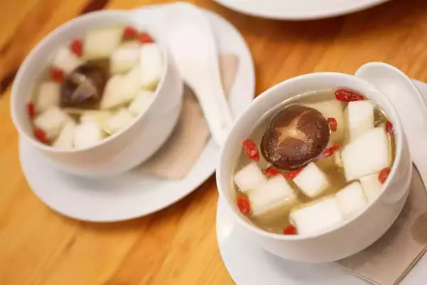 Peking Ente Kochbox - Wintermelonen Suppe